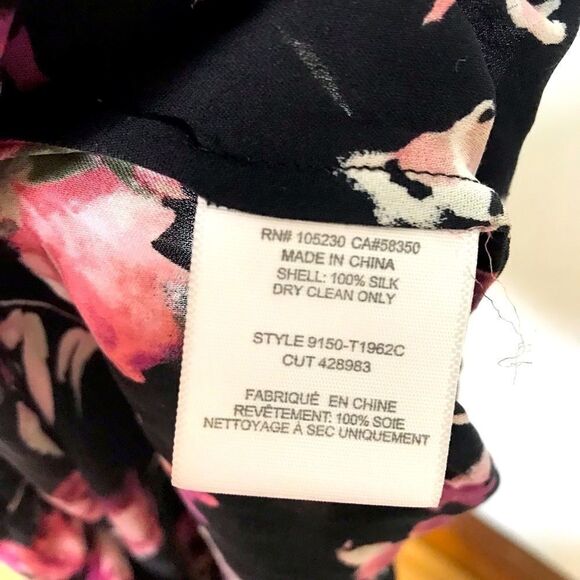 Beautiful Floral Halter top - Picture 9 of 10